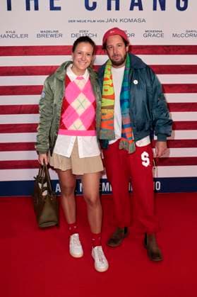 Sabrina Hagedorn und Marian Meder bei der Premiere des Kinofilms Make Me Feel in der Astor Film Lounge. Berlin, 30.10.2025