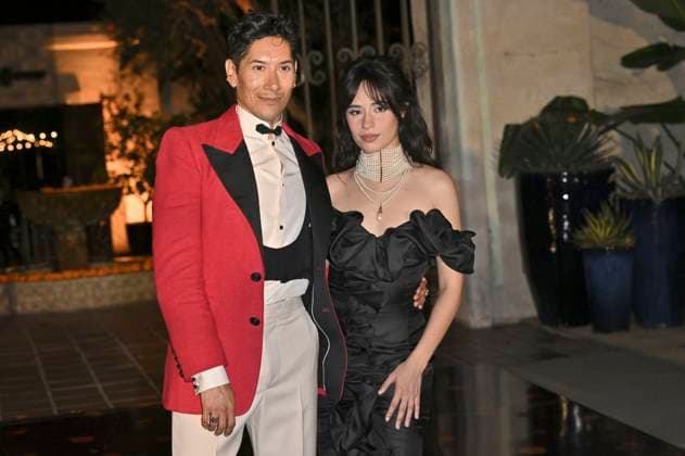 Carlos Eric Lopez und Camila Cabello bei der 5. Dia De Muertos Gala präsentiert von Lexus, Tequila Don Julio, Nike, Dnero, Mattel, Calamigos Ranch und Maremoto im Los¯Angeles¯River¯Center¯&¯Gardens. Los Angeles, 30.10.2025