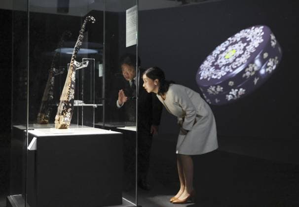 Princess visits exhibition digitally showcasing imperial treasures Japanese Princess Kako visits Ueno Royal Museum in Tokyo on Oct. 31, 2025, for a special exhibition digitally displaying imperial artifacts housed in the Shosoin treasure house in the ancient Japanese capital of Nara. (Pool photo)  A14AA0004994251P