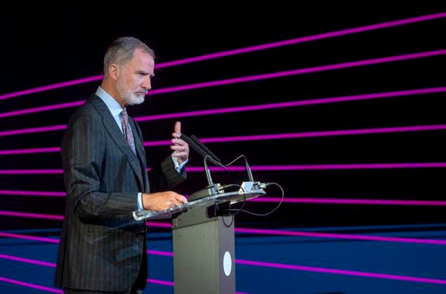 King Felipe VI attends the first Iberoamerican Future Congress King Felipe VI will speak at the Iberoamerican Future Congress, at Casa América, on October 31, 2025, in Madrid Spain Organized by the Iberoamerican General Secretariat SEGIB and the Foundation Encuentros del Futuro FEF , the event will address, between October 30 and 31, issues such as the future of world order, the crisis of democracy, smart cities, neuro-rights or education in the era of artificial intelligence 31 OCTOBER 2025 Madrid Madrid Madrid Spain Copyright: xAlbertoxOrtegax 7068928