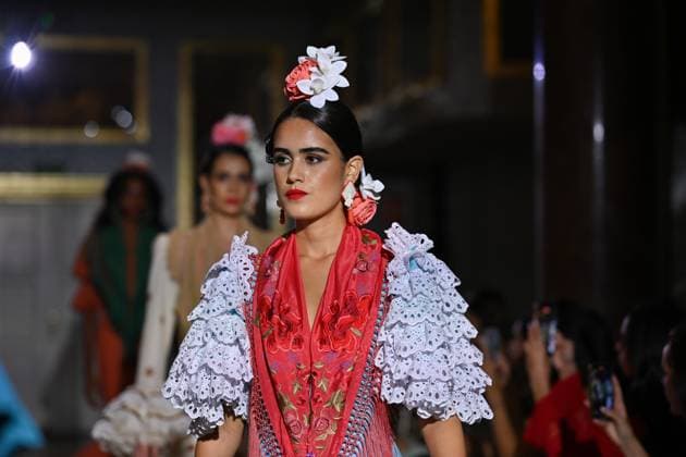 October 31, 2025, Madrid, Spain: A model walks in a Amparo Pardal design at the International Flamenco Fashion Week Madrid, (SIMOF) show, at the Wellington Hotel. Madrid Spain - ZUMAs197 20251031_aaa_s197_075 Copyright: xAtilanoxGarciax