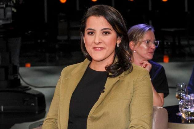 abb NDRTalkshow- Dilar Kisikyol ehemalige deutsche Boxerin zu Gast in der NDR Talkshow , aus dem NDR 3 Studio am 31.10.2025 in Hamburg Hamburg Deutschland