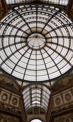 Galleria Vittorio Emanuele II innen, in Mailand, Italien Galleria Vittorio Emanuele II interior, in Milano, Italy, Europe (License=RM) Copyright: xZoonar.com PeterxMocsonokyx 24160779