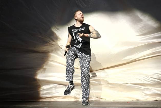 31.10.2025, Nils Wehowsky aka Finch, Rapper, im Konzert live in der Uber Arena, Berlin, Hip Hop, Berlin