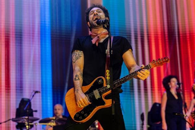 Viva Suecia concert at the Movistar Arena The group Viva Suecia during their performance at the Movistar Arena, on October 31, 2025, in Madrid Spain Viva Suecia is a Spanish indie rock band formed in Murcia in 2013, considered one of the current references of the genre in Spain They have already headlined national and international festivals, such as FIB, Mad Cool, Sonorama, Cruïlla and Granada Sound 31 OCTOBER 2025 CONCERT GROUP INDIE BAND VIVA SUECIA MUSIC Madrid Madrid Madrid Spain  Copyright: xRicardoxRubiox 7070154