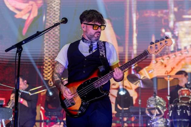 Viva Suecia concert at the Movistar Arena The group Viva Suecia during their performance at the Movistar Arena, on October 31, 2025, in Madrid Spain Viva Suecia is a Spanish indie rock band formed in Murcia in 2013, considered one of the current references of the genre in Spain They have already headlined national and international festivals, such as FIB, Mad Cool, Sonorama, Cruïlla and Granada Sound 31 OCTOBER 2025 CONCERT GROUP INDIE BAND VIVA SUECIA MUSIC Madrid Madrid Madrid Spain  Copyright: xRicardoxRubiox 7070156