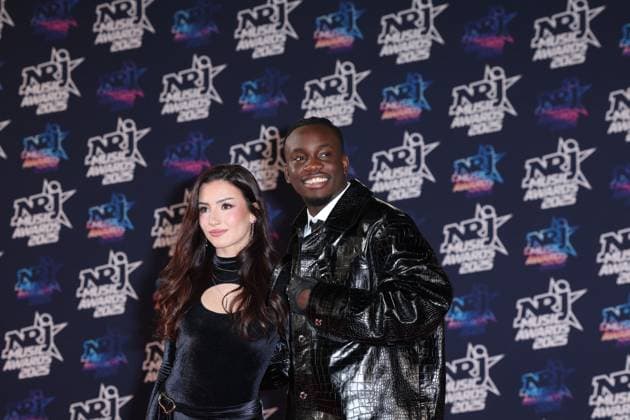 Lenie and Jungeli at the photocall of the 27th NRJ Music Awards at the Palais des Festivals in Cannes, France, on October 31, 2025 Dominique Jacovides Bestimage 27th NRJ Music Awards in Cannes, France, on October 31, 2025 Cannes France  Copyright: xDOMINIQUExJACOVIDESx xBESTIMAGExDOMINIQUExJACOVIDESx xBESTIMAGEx