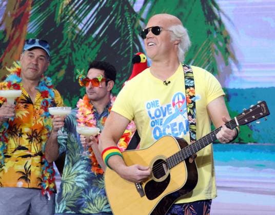 October 31 2025 Peter Alexander on Today Show Halloween Celebration at Rockeffer Plaza in New York. October 31, 2025 Copyright: xRW Mediapunchx