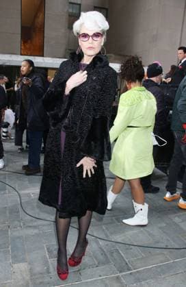 October 31 2025 Savannah Guthrie on Today Show Halloween Celebration at Rockeffer Plaza in New York. October 31, 2025 Copyright: xRW Mediapunchx