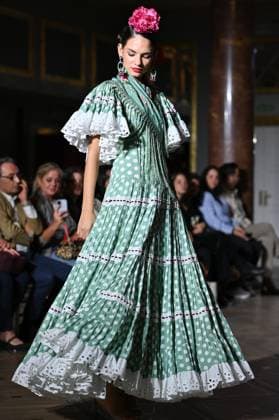 International Flamenco Fashion Week Madrid, (SIMOF) in Madrid - 31 Oct 2025 A model walks in a Angela Isa design at the International Flamenco Fashion Week Madrid, (SIMOF) show, at the Wellington Hotel in Madrid. Madrid Spain Copyright: xAtilanoxGarciax xSOPAxImagesx FOTO54334