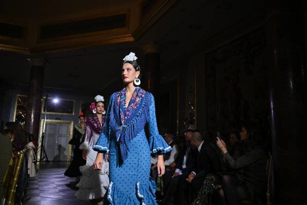 International Flamenco Fashion Week Madrid, (SIMOF) in Madrid - 31 Oct 2025 A model walks in a Angela Isa design at the International Flamenco Fashion Week Madrid, (SIMOF) show, at the Wellington Hotel in Madrid. Madrid Spain Copyright: xAtilanoxGarciax xSOPAxImagesx FOTO54341