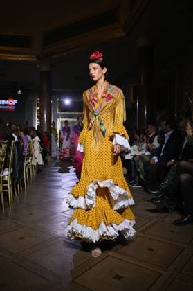 International Flamenco Fashion Week Madrid, (SIMOF) in Madrid - 31 Oct 2025 A model walks in a Angela Isa design at the International Flamenco Fashion Week Madrid, (SIMOF) show, at the Wellington Hotel in Madrid. Madrid Spain Copyright: xAtilanoxGarciax xSOPAxImagesx FOTO54359