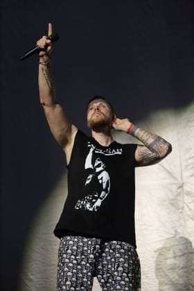 Nils Wehowsky alias Finch bei einem Konzert in der Uber Arena in Berlin, 31. Oktober 2025. Finch Konzert Berlin