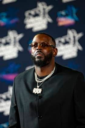 PEOPLE : NRJ Music Awards - Cannes 31 10 25 Keblack attends the 27th NRJ Music Awards on October 31, 2025 in Cannes, France. Photo by Sandrine Thesillat PsNewZ  Copyright: xSandrinexTHESILLATx
