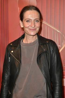 Nicola Ransom bei der Premiere des Theaterstücks Carmen darf nicht platzen in der Komödie am Kurfürstendamm im Ernst-Reuter-Saal. Berlin, 31.10.2025