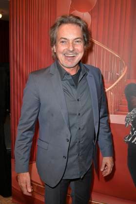 Pascal Breuer bei der Premiere des Theaterstücks Carmen darf nicht platzen in der Komödie am Kurfürstendamm im Ernst-Reuter-Saal. Berlin, 31.10.2025