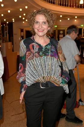 Heike Kloss bei der Premiere des Theaterstücks Carmen darf nicht platzen in der Komödie am Kurfürstendamm im Ernst-Reuter-Saal. Berlin, 31.10.2025