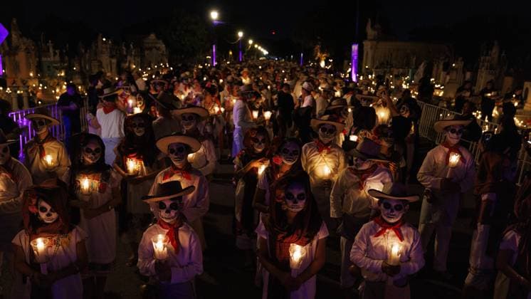 MERIDA, The Netherlands, 2025-10-31 21:02:44 Merida, October 31, 2025. As part of the Hanal Pixan (food for the souls), the Walk of the Souls (Paseo de las Animas) took place, starting from the common cemetery. Hanal Pixan is celebrated in the Yucatan during the Day of the Dead (Dia de Muertos) and has a Mayan origin. Photo: NLBEELD Robert Meerding Credit: NL Beeld Robert Meerding - Inc  Copyright: xx x