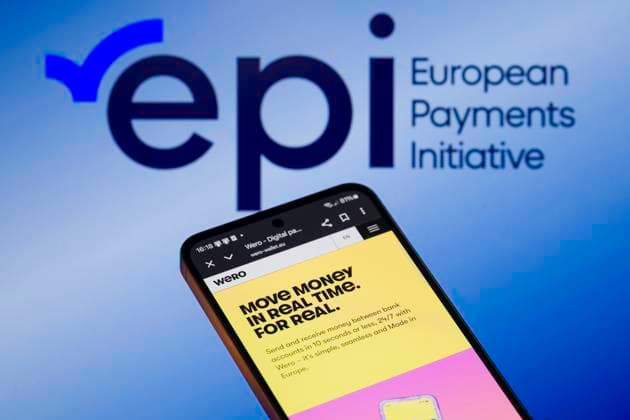 Wero - EPI - Photo Illustration The Wero web page displays on a mobile phone with the European Payments Initiative (EPI) in the background, in this photo illustration in Brussels, Belgium, on November 1, 2025. Brussels Belgium  Copyright: xJonathanxRaax originalFilename: raa-weroepip251101_npGqt.jpg