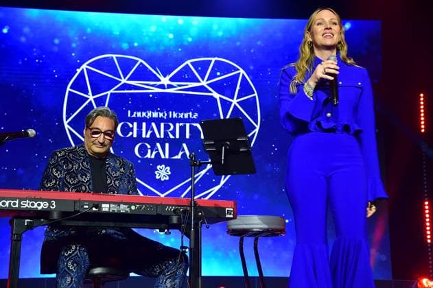 16. Laughing Hearts Charity Gala Evenyn Weigert, Mousse T. Musikproduzent Liveauftritt zur 16. Laughing Hearts Charity Gala im JM Marriott Hotel in Berlin am 01.11.2025