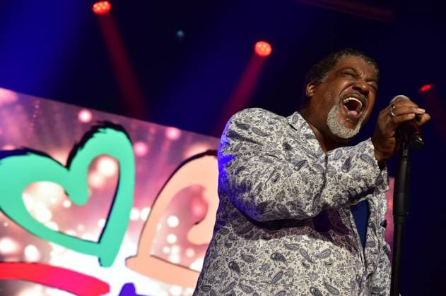 16. Laughing Hearts Charity Gala Sidney Youngblood singt live zur 16. Laughing Hearts Charity Gala im JM Marriott Hotel in Berlin am 01.11.2025