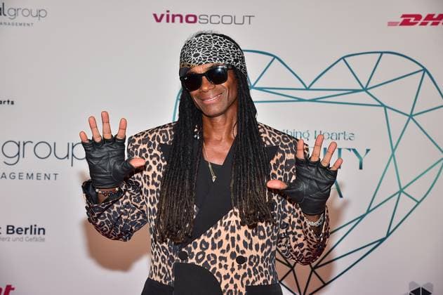 16. Laughing Hearts Charity Gala Fabrice ã Fab Ò Morvan , Sänger ehem. Milli Vanilli PhotoCall zur 16. Laughing Hearts Charity Gala im JM Marriott Hotel in Berlin am 01.11.2025