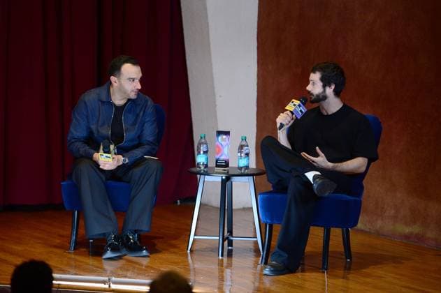 CORAL GABLES, FLORIDA - NOVEMBER 01: Actor Dylan O Brien in conversation with journalist Ramin Setoodeh (L) during the Twinless Premiere at the 12th Annual Miami Film Festival GEMS honoring Dylan O Brien with The MFF™s Vanguard Award at UM Bill Cosford Cinema on November 01, 2025 in Coral Gables, Florida. Copyright: xmpi10 MediaPunchx
