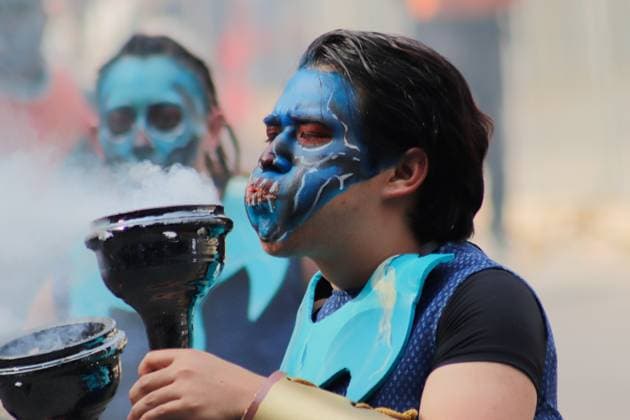 Annual Dia de Muertos Parade A person taking part during the 2025 Dia de Muertos Parade at Paseo de la Reforma avenue on the Day of the Dead celebration. 1.5 million people attended the annual Dia de Muertos Parade. on November 1, 2025 in Mexico City, Mexico. (Photo by Carlos Santiago Eyepix Group) Copyright: xCarlosxSantiagox xEyepixxGroupx CS_01112025_124837