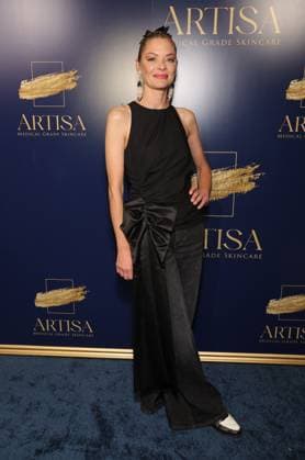 11 November 2025 - Los Angeles, California - Jaime King. ARTISA Medical Grade Skincare Launch Party held at The Grotto. Los Angeles USA - ZUMAa123 20251101_zaa_a123_003 Copyright: xADx