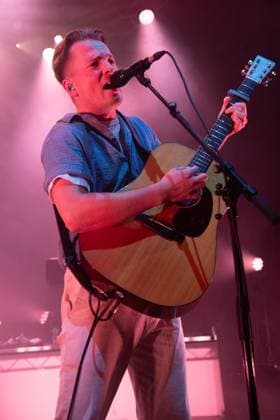 Tide Lines Performs at O2 Shepherd s Bush Empire, London Lead singer Robert Robertson of Scottish folk pop band Tide Lines performs at O2 Shepherd s Bush Empire, London, England, UK on Saturday 1 November 2025., Credit:Justin Ng Avalon UK, England, London, O2 Shepherd s Bush Empire  Copyright: xJustinxNgx xAvalonx 1049737476