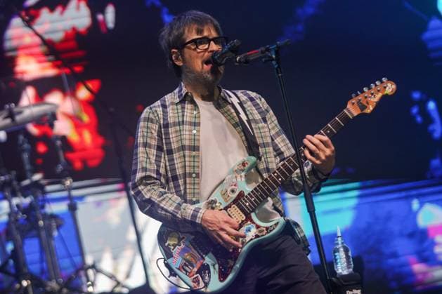 SaO PAULO, SP - 02.11.2025: SHOW WEEZER EM SaO PAULO - The American band Weezer performs in Sao Paulo in the outdoor area of the Ibirapuera Auditorium on Sunday night (02). x2835013x  YurixMurakami