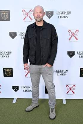 Stephen Bishop bei der VIP Par-Tee auf dem 6. Rod Dedeaux Foundation Charity Event im Riviera Country Club. Los Angeles, 02.11.2025