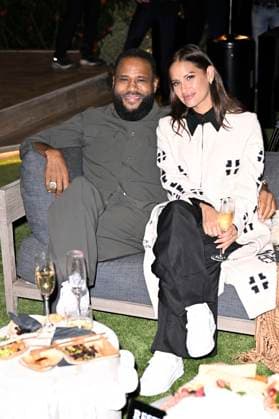 Anthony Anderson und Rocsi Diaz bei der VIP Par-Tee auf dem 6. Rod Dedeaux Foundation Charity Event im Riviera Country Club. Los Angeles, 02.11.2025