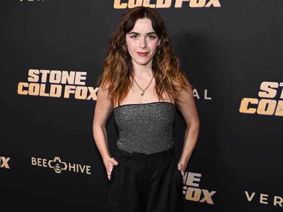 November 2, 2025, Beverly Hills, California, USA: American actress KIERNAN SHIPKA attends Stone Cold Fox Los Angeles Red Carpet Premiere. Beverly Hills USA - ZUMAb173 20251102_aap_b173_124 Copyright: xBillyxBennightx