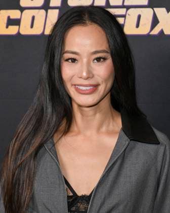 November 2, 2025, Beverly Hills, California, USA: American actress and former reality TV star JAMIE CHUNG attends Stone Cold Fox Los Angeles Red Carpet Premiere. Beverly Hills USA - ZUMAb173 20251102_aap_b173_126 Copyright: xBillyxBennightx
