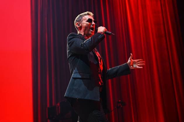 Marti Pellow performing at O2 Arena in London LONDON, ENGLAND - NOVEMBER 02: Marti Pellow performing at O2 Arena, Greenwich as part of ˜Love Is All Around™ 30th Anniversary Tour on November 02, 2025 in London, England. CAP MAR MAR Great Britain Copyright: xMartinxHarris CapitalxPicturesx