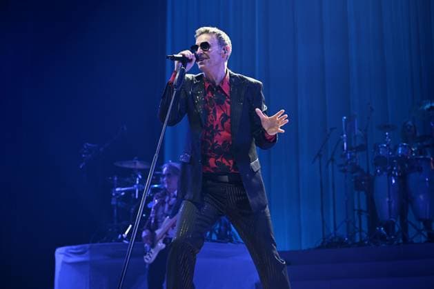 Marti Pellow performing at O2 Arena in London LONDON, ENGLAND - NOVEMBER 02: Marti Pellow performing at O2 Arena, Greenwich as part of ˜Love Is All Around™ 30th Anniversary Tour on November 02, 2025 in London, England. CAP MAR MAR Great Britain Copyright: xMartinxHarris CapitalxPicturesx