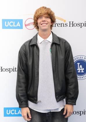 02 November 2025 - Los Angeles, California - Cody Veith. 25th Annual Party on the Pier Benefiting UCLA Mattel Children s Hospital held at Santa Monica Pier in Santa Monica. Santa Monica USA - ZUMAa123 20251102_zaa_a123_141 Copyright: xADx
