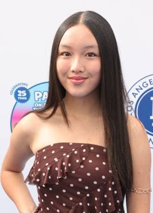 02 November 2025 - Los Angeles, California - Malea Emma Tjandrawidjaja 25th Annual Party on the Pier Benefiting UCLA Mattel Children s Hospital held at Santa Monica Pier in Santa Monica. Santa Monica USA - ZUMAa123 20251102_zaa_a123_198 Copyright: xADx
