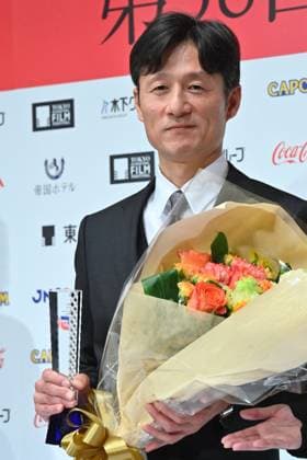 Kurosawa Akira Award of the 38th Tokyo International Film Festival TOKYO, JAPAN - NOVEMBER 3: Japanese filmmaker Lee Sang-il poses after receiving the Kurosawa Akira Award during the 38th Tokyo International Film Festival in Tokyo, Japan, on November 3, 2025. Known for Hula Girls (2006), Villain (2010), and Kokuho (2025), Lee is recognized for his deep humanistic storytelling and contribution to modern Japanese cinema. David Mareuil Anadolu Tokyo Japan. Editorial use only. Please get in touch for any other usage.  Copyright: x2025xAnadoluxDavidxMareuilx