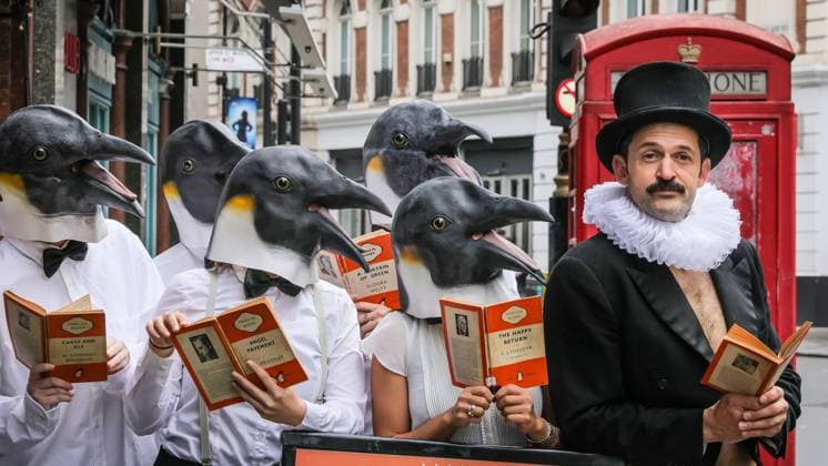 Garry Star: Classic Penguins photocall around the Arts Theatre, London, UK London, UK. 03rd Nov, 2025. Garry and the penguins enjoy their Penguin Classics outside the theatre. Penguin enthusiast and comedian Garry Starr (actor and writer Damien Warren-Smith) hosts his Penguin Book Club, bringing together 9 cute, larger than life penguins in Soho in a bid to save Penguin Classics from extinction ahead of his hit show Garry Starr: Classic Penguins at the West End s Arts Theatre this November and December., Credit:Imageplotter Avalon  Copyright: xImageplotterx xAvalonx 1050068119