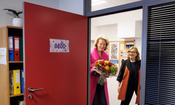 Queen Mathilde of Belgium pictured during a royal visit to the Centre for Suicide Prevention (Centre de Prevention du Suicide), in Brussels, on Monday 03 November 2025.  BENOITxDOPPAGNE 138832415