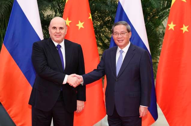 (251103) -- HANGZHOU, Nov. 3, 2025 -- Chinese Premier Li Qiang co-chairs the 30th regular meeting of the Chinese and Russian heads of government with Russian Prime Minister Mikhail Mishustin in Hangzhou, east China s Zhejiang Province, Nov. 3, 2025. ) CHINA-HANGZHOU-LI QIANG-RUSSIAN PM-REGULAR MEETING (CN) HuangxJingwen 