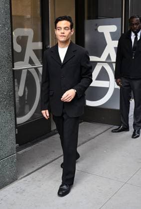Rami Malek spotted leaving LIVE with Kelly And Mark TV show in New York City Featuring: Rami Malek Where: New York City, New York, United States When: 03 Nov 2025 Credit: Elder Ordonez INSTARimages EDITORIAL USE ONLY. NOT FOR USE BY NEWSPAPERS BASED IN THE UK. Copyright: xx instar55238644