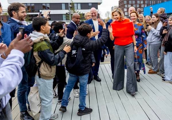 03-11-2025 Haarlem Queen Maxima, honorary chair of the MIND Us Foundation visited Leading Locals at the Haarlem College in Haarlem. Â  Copyright: xPPEx