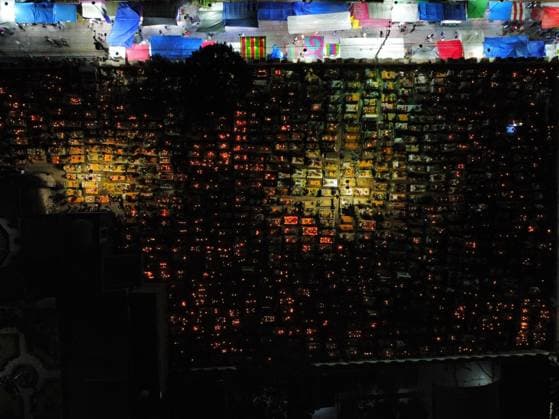 Aerial view of the San Andres Mixquic cemetery, located in Tlahuac, where people accompany their deceased loved ones in the traditional lighting ceremony on the Dia de Muertos celebration. on October 3, 2025 in Mexico City, Mexico. Mexico City Mexico - ZUMAe321 20251103_zia_e321_029 Copyright: xCarlosxSantiagox