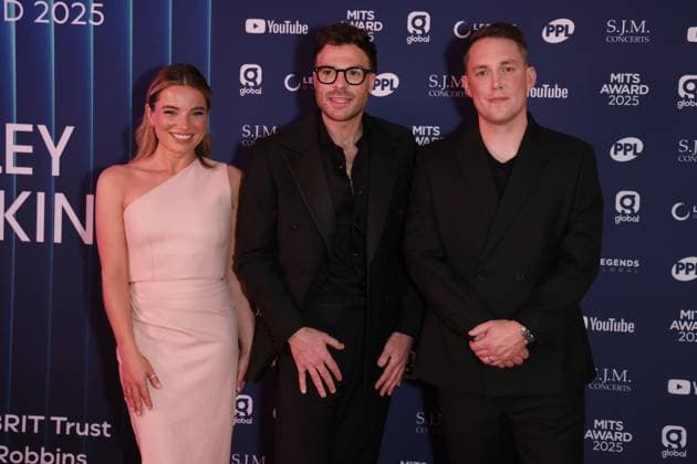 The MITS Awards at Grosvenor House Hotel in London, UK, on 3rd November 2025 Chris Stark, Jordan North and Sian Welby at The MITS Awards at Grosvenor House Hotel in London, UK, on 3rd November 2025, Credit:James Shaw Avalon UNITED KINGDOM, LONDON, London  Copyright: xJamesxShawx xAvalonx 1050141451