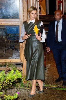 Amsterdam, The Netherlands, 2025-11-03 21:08:15 AMSTERDAM, 03-11-2025, The Offline Club. Queen Maxima during a visit to The Offline Club in Amsterdam. The Offline Club is a social enterprise focused on fostering genuine, personal connections in a time when screens and digital distractions are playing an increasingly important role. PHOTO: NLBeeld Patrick van Emst Credit: NL Beeld Patrick van Emst  Copyright: xx x