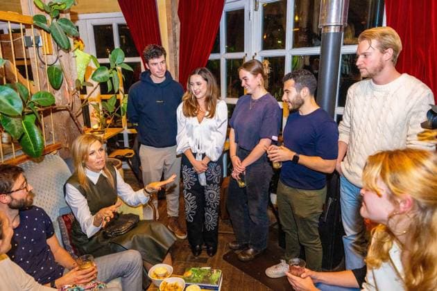 Amsterdam, The Netherlands, 2025-11-03 20:42:23 AMSTERDAM, 03-11-2025, The Offline Club. Queen Maxima during a visit to The Offline Club in Amsterdam. The Offline Club is a social enterprise focused on fostering genuine, personal connections in a time when screens and digital distractions are playing an increasingly important role. PHOTO: NLBeeld Patrick van Emst Credit: NL Beeld Patrick van Emst  Copyright: xx x