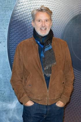 Valide Saison 3 Premiere Antoine de Caunes attending the Valide Saison 3 Premiere at the Grand Rex cinema in Paris, France on November 03, 2025. Photo by Aurore Marechal ABACAPRESS.COM Paris France  Copyright: xMarechalxAurore ABACAx